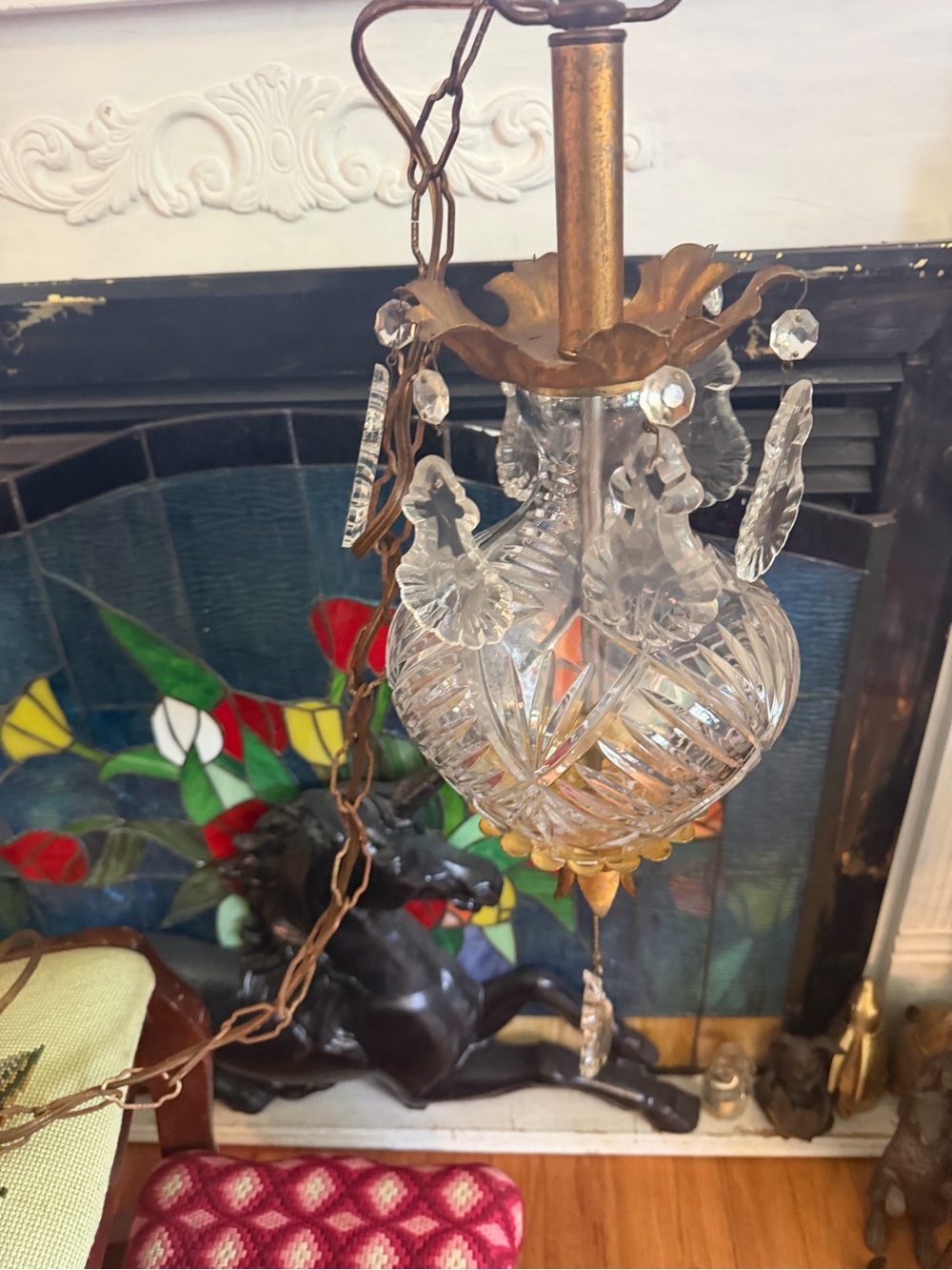 Vintage Hollywood Regency Gilt Florentine Cut Crystal Vase Pendant/Swag Lamp